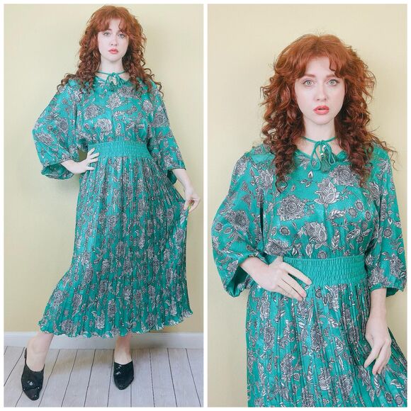 1980s Vintage Diane Freis Green Floral Puffed Sleeve Dress / Pleated  Dress / XL - Picture 1 of 8